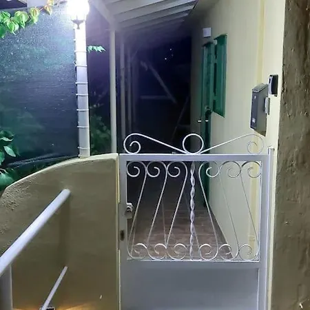 Apartman-cottage Grgec * Jelsa (Hvar)