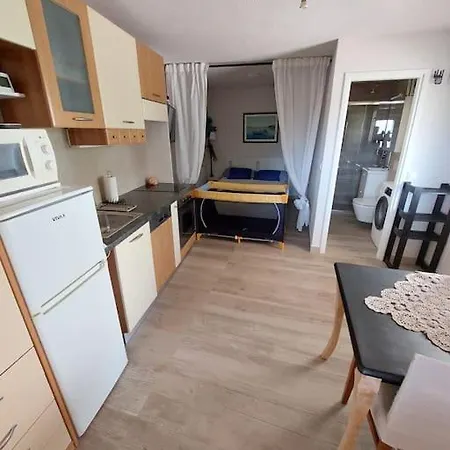 Apartment Apartman-cottage Grgec Jelsa (Hvar)